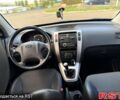 Хендай Туксон, объемом двигателя 2 л и пробегом 260 тыс. км за 7700 $, фото 10 на Automoto.ua