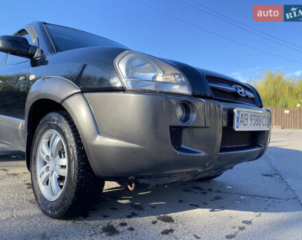 Хендай Туксон, об'ємом двигуна 1.98 л та пробігом 209 тис. км за 6999 $, фото 5 на Automoto.ua