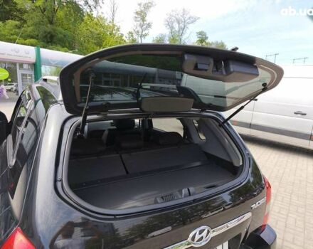 Хендай Туксон, объемом двигателя 0 л и пробегом 283 тыс. км за 8850 $, фото 17 на Automoto.ua