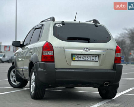 Хендай Туксон, объемом двигателя 0 л и пробегом 200 тыс. км за 7700 $, фото 2 на Automoto.ua