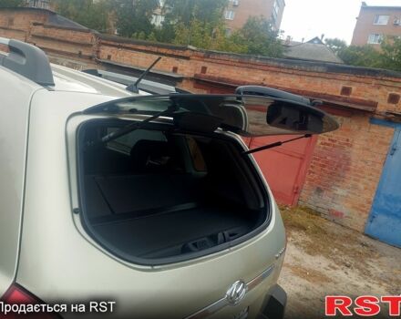 Хендай Туксон, объемом двигателя 2 л и пробегом 209 тыс. км за 8500 $, фото 3 на Automoto.ua