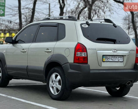 Хендай Туксон, объемом двигателя 0 л и пробегом 200 тыс. км за 7700 $, фото 20 на Automoto.ua