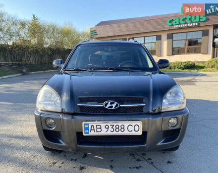 Хендай Туксон, об'ємом двигуна 1.98 л та пробігом 209 тис. км за 6999 $, фото 1 на Automoto.ua