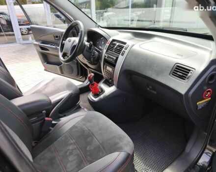 Хендай Туксон, объемом двигателя 0 л и пробегом 283 тыс. км за 8850 $, фото 10 на Automoto.ua