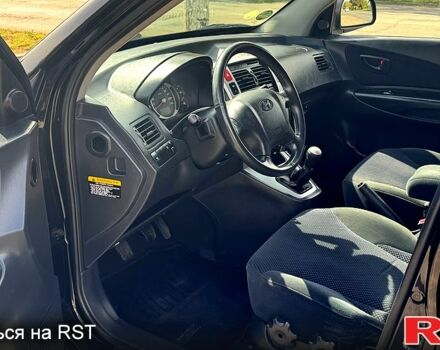 Хендай Туксон, объемом двигателя 2 л и пробегом 210 тыс. км за 8000 $, фото 8 на Automoto.ua