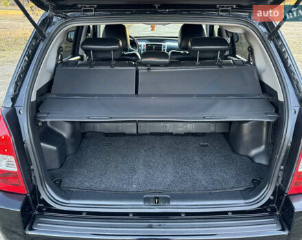 Хендай Туксон, объемом двигателя 2 л и пробегом 245 тыс. км за 7900 $, фото 22 на Automoto.ua