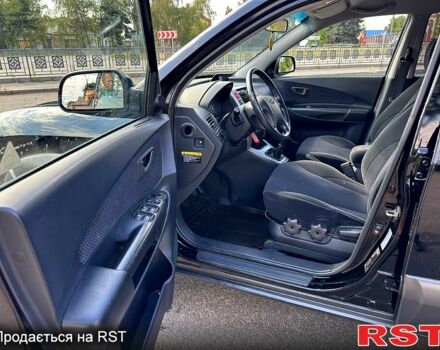 Хендай Туксон, объемом двигателя 2 л и пробегом 198 тыс. км за 8000 $, фото 3 на Automoto.ua