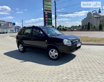 Хендай Туксон, об'ємом двигуна 1.98 л та пробігом 173 тис. км за 8300 $, фото 5 на Automoto.ua