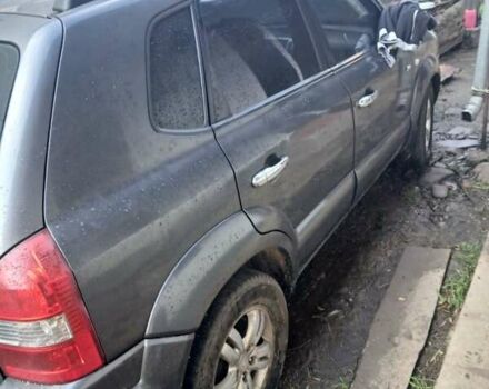 Хендай Туксон, объемом двигателя 2 л и пробегом 399 тыс. км за 4999 $, фото 1 на Automoto.ua