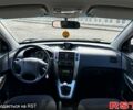 Хендай Туксон, объемом двигателя 2 л и пробегом 198 тыс. км за 8000 $, фото 4 на Automoto.ua