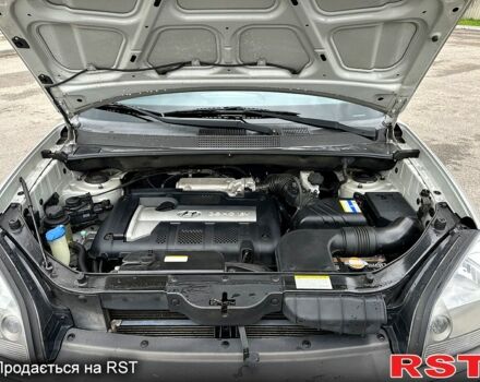 Хендай Туксон, объемом двигателя 20 л и пробегом 215 тыс. км за 7700 $, фото 8 на Automoto.ua