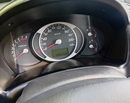 Хендай Туксон, об'ємом двигуна 2 л та пробігом 199 тис. км за 8000 $, фото 6 на Automoto.ua