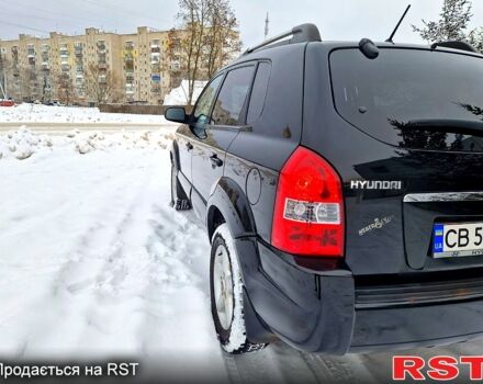 Хендай Туксон, объемом двигателя 2 л и пробегом 153 тыс. км за 8600 $, фото 3 на Automoto.ua