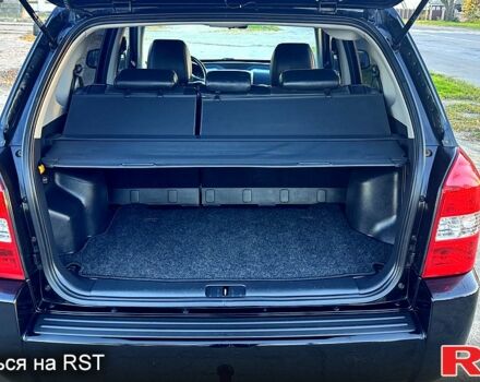 Хендай Туксон, объемом двигателя 2 л и пробегом 180 тыс. км за 8000 $, фото 11 на Automoto.ua