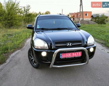 Хендай Туксон, об'ємом двигуна 1.98 л та пробігом 165 тис. км за 9900 $, фото 6 на Automoto.ua
