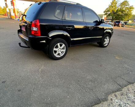 Хендай Туксон, объемом двигателя 2 л и пробегом 179 тыс. км за 7800 $, фото 1 на Automoto.ua