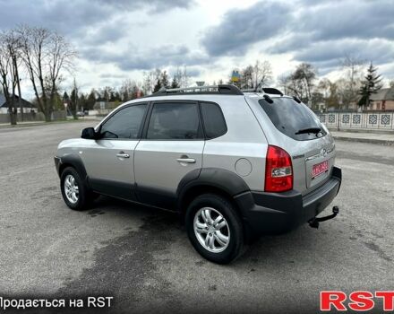 Хендай Туксон, объемом двигателя 20 л и пробегом 215 тыс. км за 7700 $, фото 3 на Automoto.ua