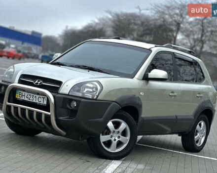 Хендай Туксон, объемом двигателя 0 л и пробегом 200 тыс. км за 7700 $, фото 9 на Automoto.ua