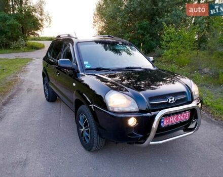Хендай Туксон, об'ємом двигуна 1.98 л та пробігом 165 тис. км за 9900 $, фото 16 на Automoto.ua