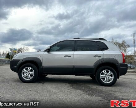 Хендай Туксон, объемом двигателя 20 л и пробегом 215 тыс. км за 7700 $, фото 4 на Automoto.ua