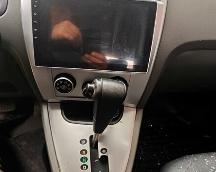 Хендай Туксон 2007 у Ромнах на Automoto.ua Хендай Туксон, об'ємом двигуна 2 л та пробігом 257 тис. км за 1999 $, фото 7 на Automoto.ua