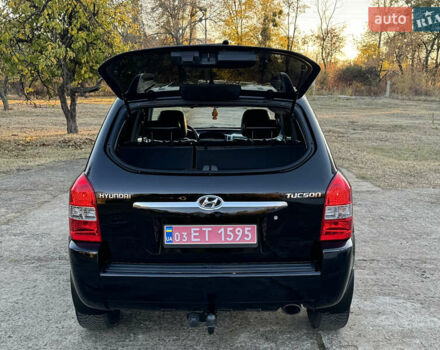 Хендай Туксон, объемом двигателя 2 л и пробегом 245 тыс. км за 7900 $, фото 20 на Automoto.ua