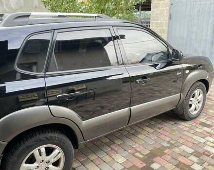 Хендай Туксон 2007 в Прилуках на Automoto.ua Хендай Туксон, объемом двигателя 2 л и пробегом 280 тыс. км за 7200 $, фото 9 на Automoto.ua