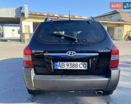 Хендай Туксон, об'ємом двигуна 1.98 л та пробігом 209 тис. км за 6999 $, фото 3 на Automoto.ua