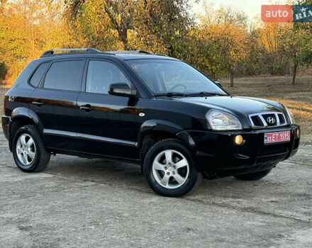 Хендай Туксон, объемом двигателя 2 л и пробегом 245 тыс. км за 7900 $, фото 3 на Automoto.ua