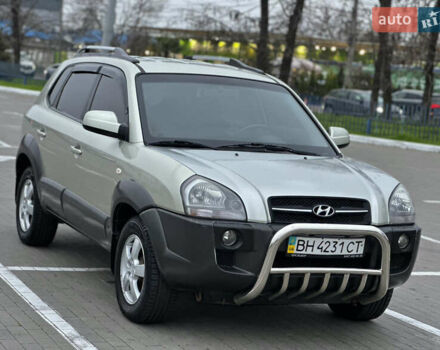 Хендай Туксон, объемом двигателя 0 л и пробегом 200 тыс. км за 7700 $, фото 16 на Automoto.ua