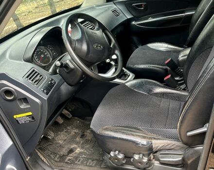 Хендай Туксон, об'ємом двигуна 2 л та пробігом 0 тис. км за 7400 $, фото 3 на Automoto.ua