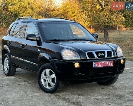 Хендай Туксон, объемом двигателя 2 л и пробегом 245 тыс. км за 7900 $, фото 1 на Automoto.ua