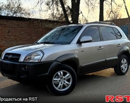Хендай Туксон, объемом двигателя 20 л и пробегом 164 тыс. км за 7750 $, фото 1 на Automoto.ua