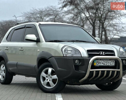 Хендай Туксон, объемом двигателя 0 л и пробегом 200 тыс. км за 7700 $, фото 7 на Automoto.ua