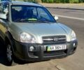 Хендай Туксон, объемом двигателя 2 л и пробегом 285 тыс. км за 7300 $, фото 1 на Automoto.ua