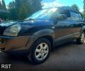 Хендай Туксон, объемом двигателя 1.6 л и пробегом 261 тыс. км за 7500 $, фото 1 на Automoto.ua