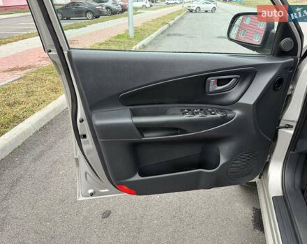 Хендай Туксон, об'ємом двигуна 1.98 л та пробігом 168 тис. км за 8899 $, фото 40 на Automoto.ua