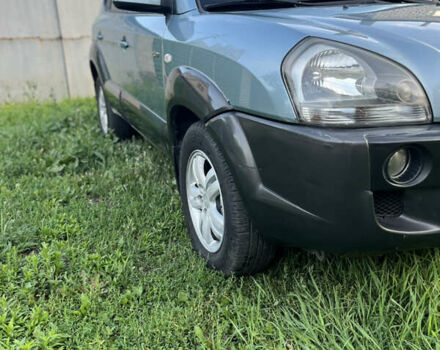 Хендай Туксон, объемом двигателя 0 л и пробегом 315 тыс. км за 7999 $, фото 3 на Automoto.ua