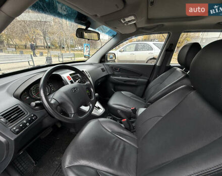 Хендай Туксон, об'ємом двигуна 0 л та пробігом 48 тис. км за 11800 $, фото 18 на Automoto.ua