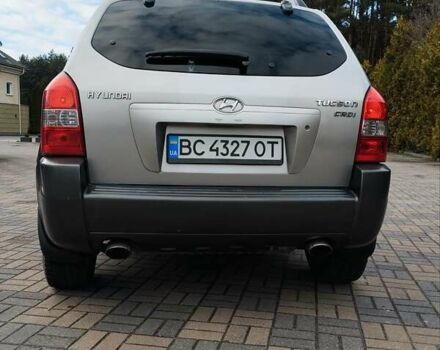 Хендай Туксон, объемом двигателя 2 л и пробегом 250 тыс. км за 7500 $, фото 8 на Automoto.ua