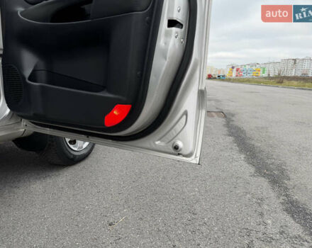 Хендай Туксон, об'ємом двигуна 1.98 л та пробігом 168 тис. км за 8899 $, фото 71 на Automoto.ua