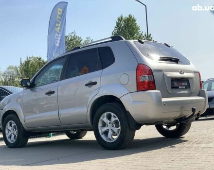 Хендай Туксон 2008 в Бердичеве на Automoto.ua Хендай Туксон, объемом двигателя 2 л и пробегом 196 тыс. км за 7955 $, фото 17 на Automoto.ua