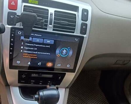 Хендай Туксон, об'ємом двигуна 2 л та пробігом 96 тис. км за 8500 $, фото 4 на Automoto.ua