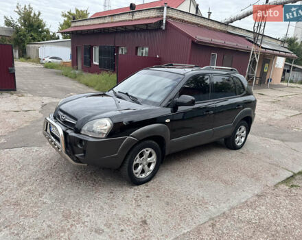 Хендай Туксон, объемом двигателя 2 л и пробегом 207 тыс. км за 6999 $, фото 9 на Automoto.ua