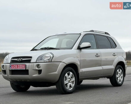 Хендай Туксон, об'ємом двигуна 1.98 л та пробігом 168 тис. км за 8899 $, фото 32 на Automoto.ua