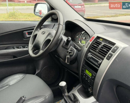 Хендай Туксон, об'ємом двигуна 1.98 л та пробігом 168 тис. км за 8899 $, фото 64 на Automoto.ua