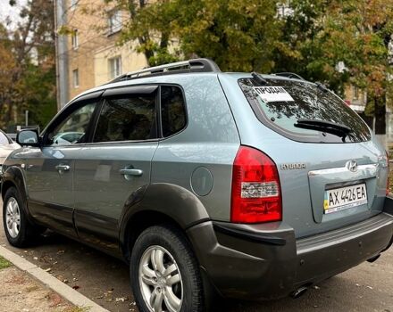 Хендай Туксон, объемом двигателя 2 л и пробегом 315 тыс. км за 7499 $, фото 1 на Automoto.ua