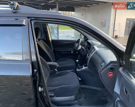 Хендай Туксон, об'ємом двигуна 0 л та пробігом 208 тис. км за 7600 $, фото 6 на Automoto.ua