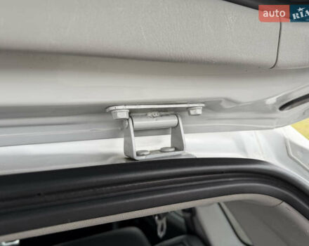 Хендай Туксон, об'ємом двигуна 1.98 л та пробігом 168 тис. км за 8899 $, фото 31 на Automoto.ua