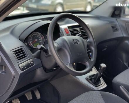 Хендай Туксон 2008 в Бердичеве на Automoto.ua Хендай Туксон, объемом двигателя 2 л и пробегом 196 тыс. км за 7955 $, фото 23 на Automoto.ua